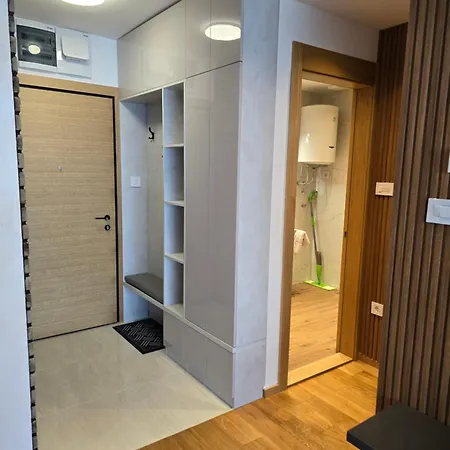 Апартаменты Promenada Lux Нови-Сад